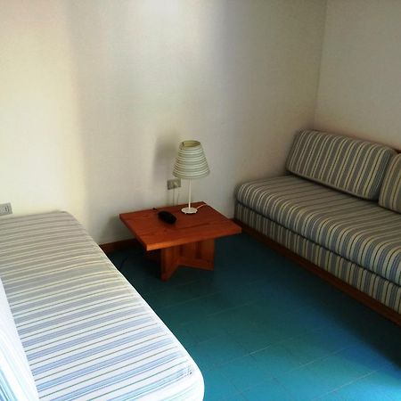 Hotel Kyrie Isole Tremiti San Domino Esterno foto