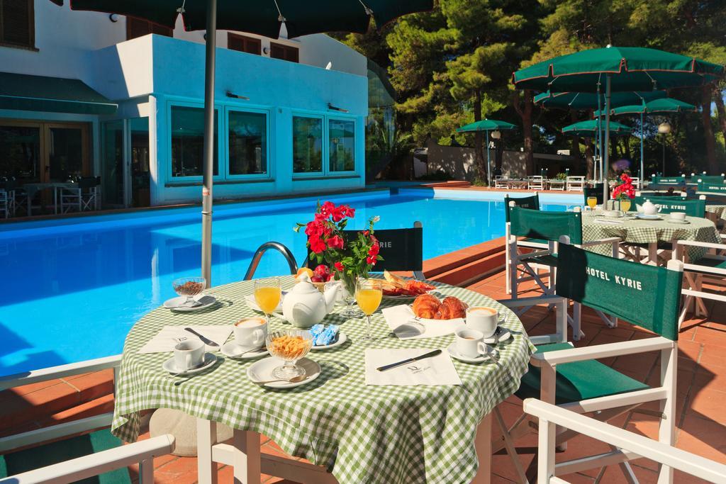 Hotel Kyrie Isole Tremiti San Domino Esterno foto