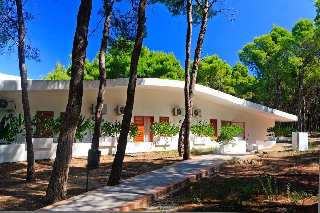 Hotel Kyrie Isole Tremiti San Domino Esterno foto