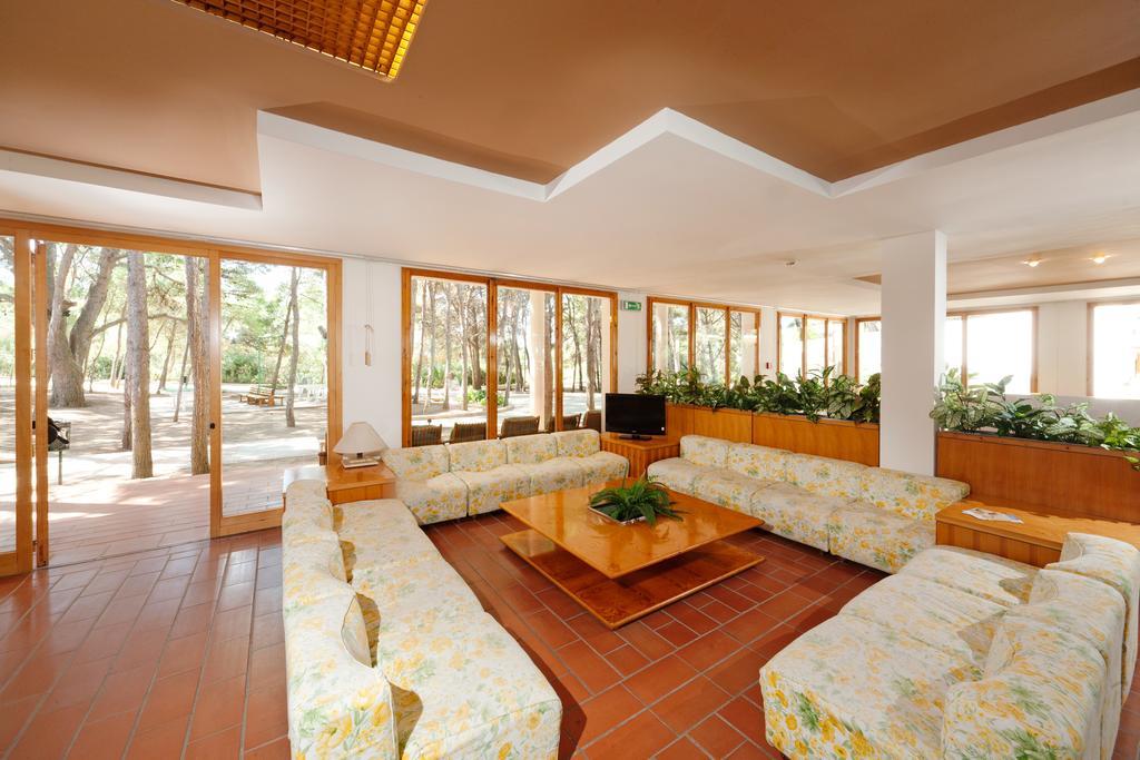 Hotel Kyrie Isole Tremiti San Domino Esterno foto