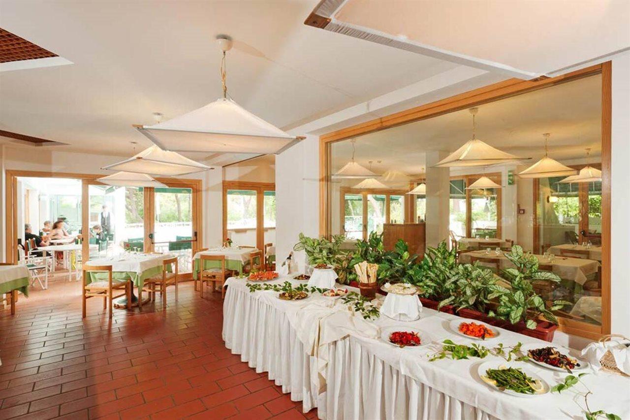Hotel Kyrie Isole Tremiti San Domino Esterno foto