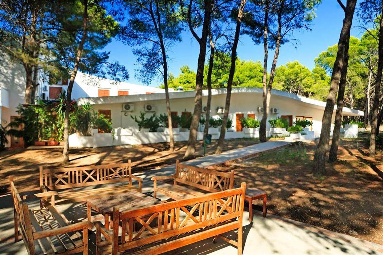 Hotel Kyrie Isole Tremiti San Domino Esterno foto
