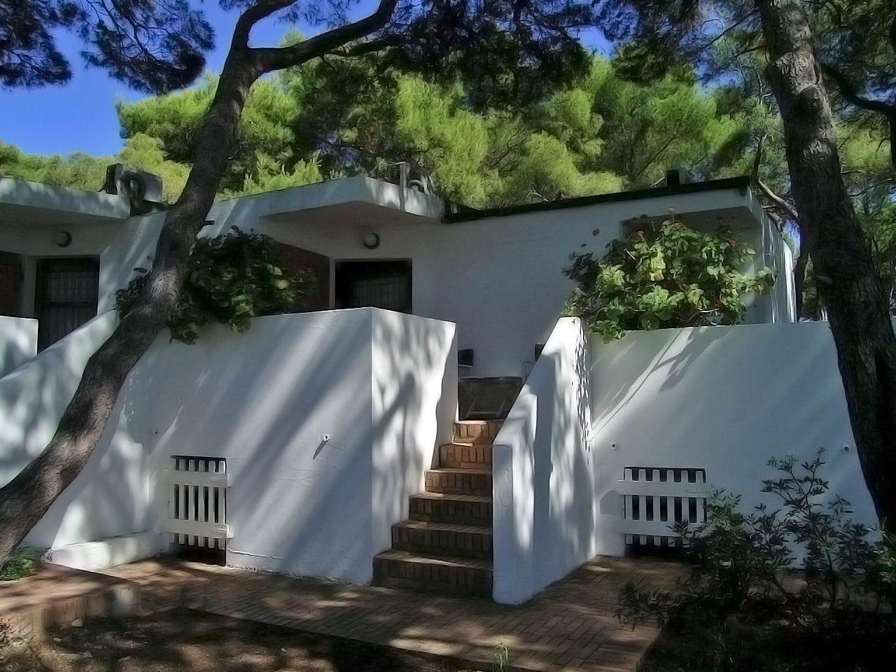 Hotel Kyrie Isole Tremiti San Domino Esterno foto