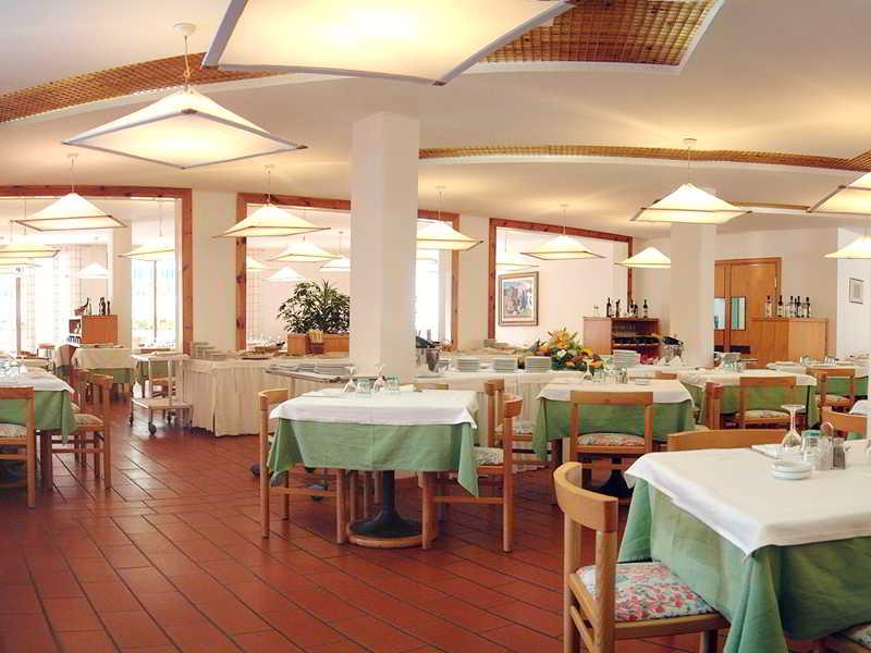 Hotel Kyrie Isole Tremiti San Domino Esterno foto
