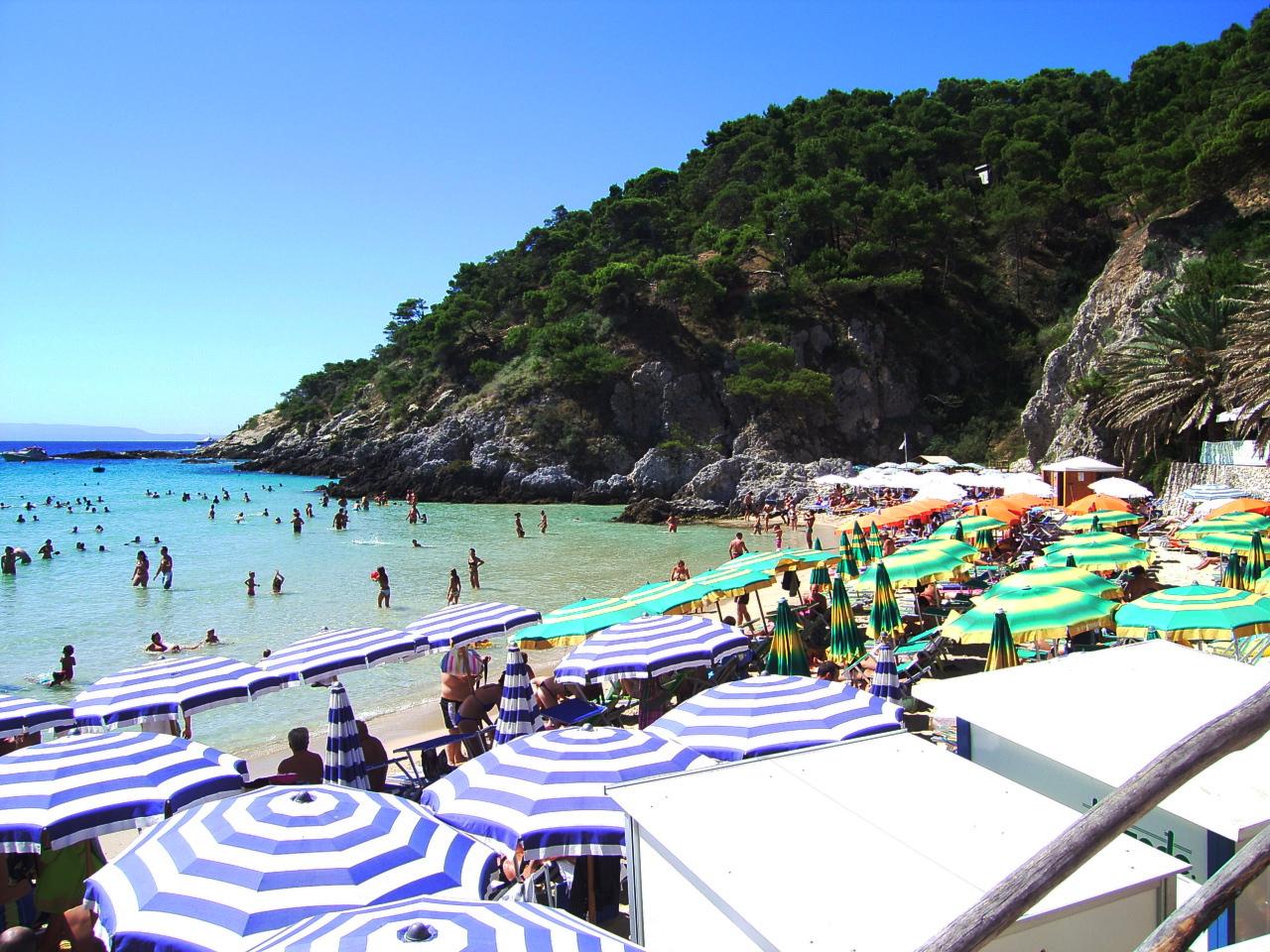 Hotel Kyrie Isole Tremiti San Domino Esterno foto